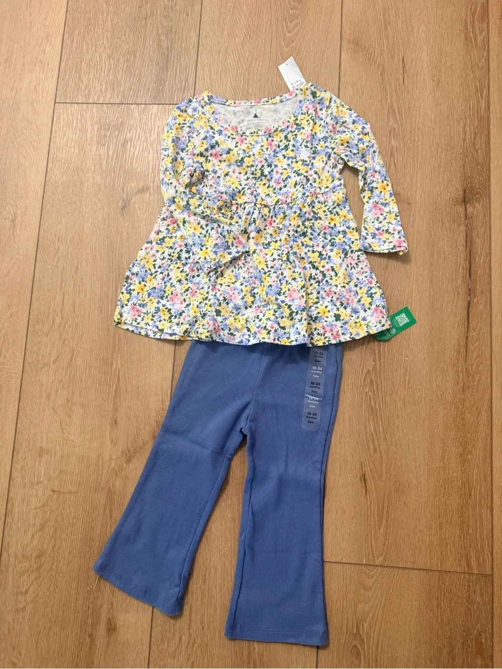 GAP Floral Top and Blue Pants Matching Set